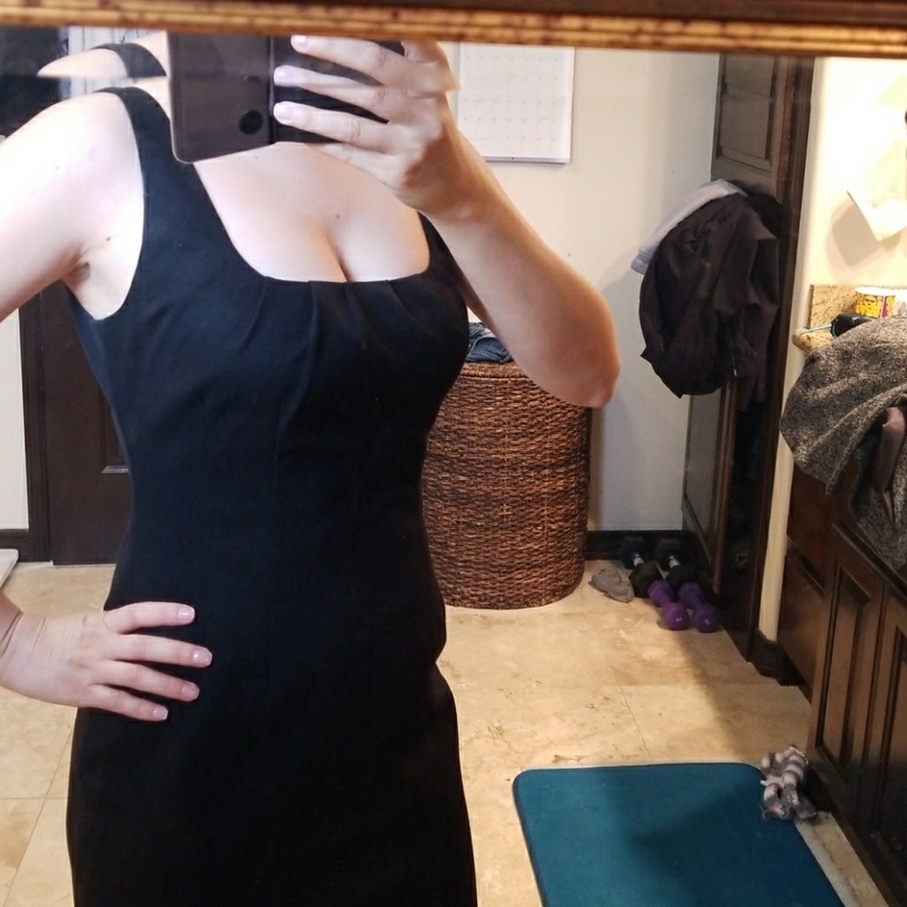 💋Tahari little black dress